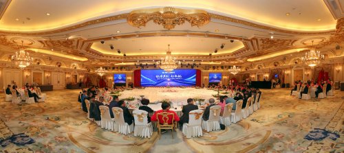 伙伴共創 起新航——公司召開2020年度人物表彰暨2021年市場經營工作推進會 